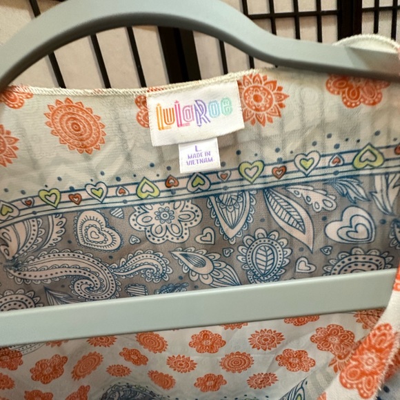 lulaRoe Kimono Large flowy & feminine slightly sheer lightweight fabric - Picture 8 of 8